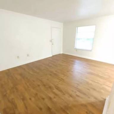 Main picture of 4005 SW 21st Ln