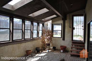 Main picture of 3809 N Dustin Ave
