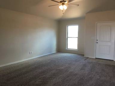 Main picture of 7423 103rd St