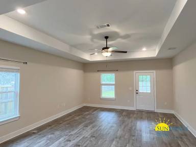 Main picture of 3015 N 33rd Ave