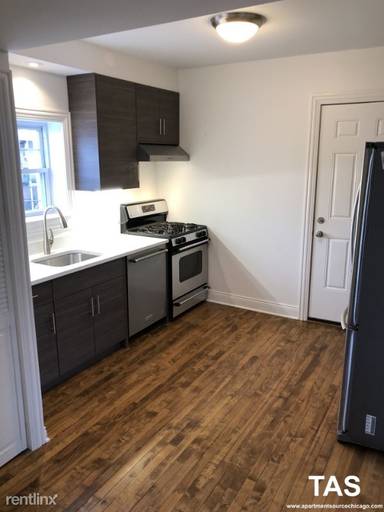 Main picture of 2414 N Monticello Ave
