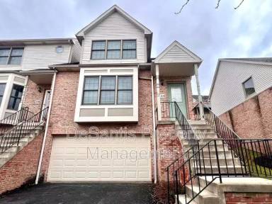 Main picture of 108 Woodcrest Dr