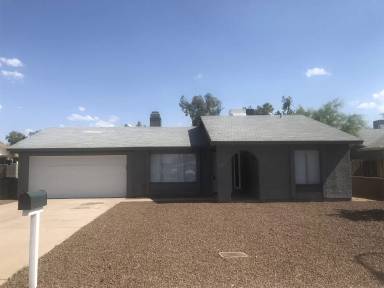 Main picture of 8847 W Weldon Ave