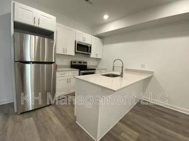 Main picture of 709 N 44th St