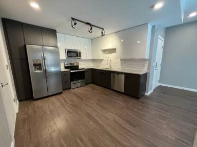 Main picture of 1700 N Pearl St