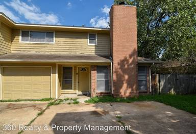 Main picture of 10803 Sugar Hill Dr