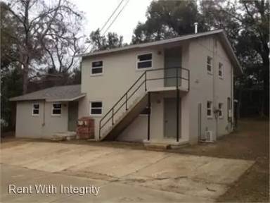 Main picture of 2270 Saxon St