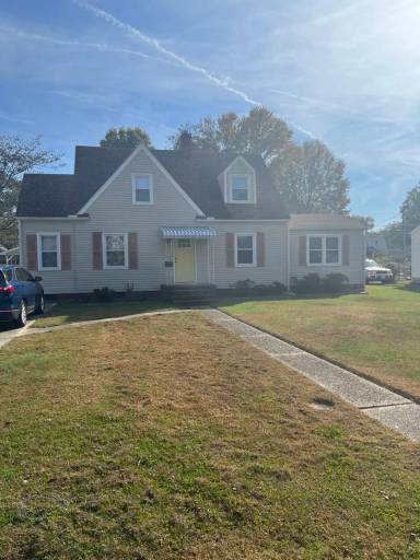 Main picture of 12 Davis Ave