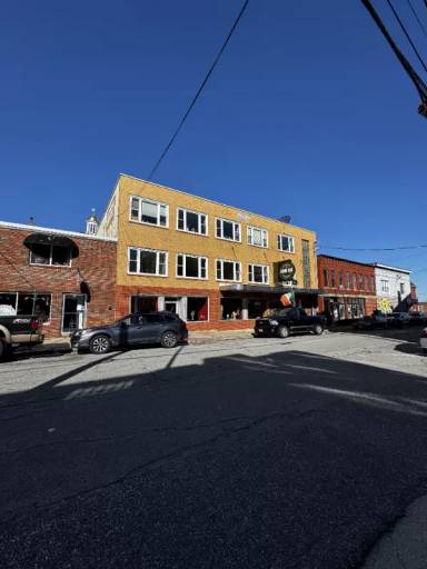 Main picture of 12 Washington St