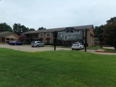 Main picture of 1500 E Starr Ave