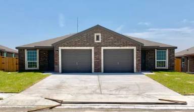 Main picture of 901-911 Lasso Dr