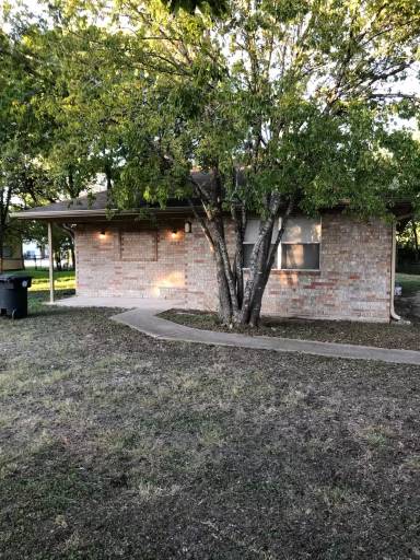 Main picture of 205 Highlands St