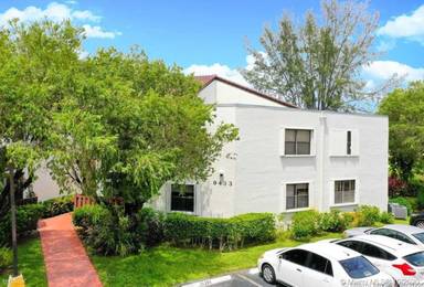 Main picture of Bleau Fontaine Condo