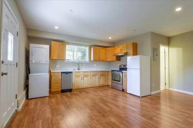 Main picture of 12882 Viscaino Rd