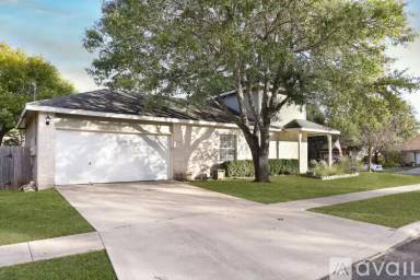 Main picture of 130 Cibolo Basin Dr