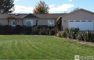 Main picture of 1152 Faucher Rd