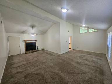 Main picture of 109 Franklin St