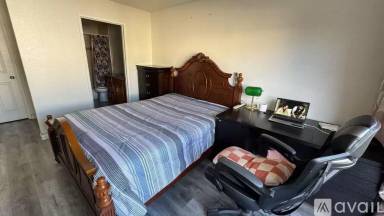 Main picture of 6140 Rugby Ave