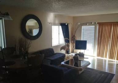 Main picture of 1720 Worden Ave