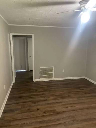 Main picture of 108 Belle Haven Dr