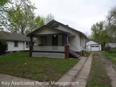 Main picture of 2808 SE Minnesota Ave