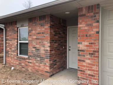 Main picture of 3219 N Emerson St