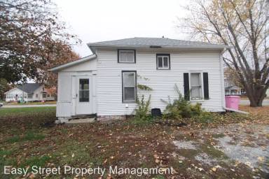 Main picture of 402 SW 3rd St