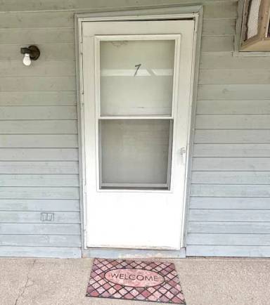 Main picture of 2320 E. University Ave. - 7