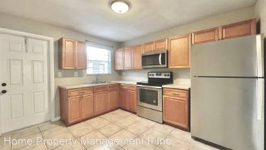 Main picture of 164 W 14th St