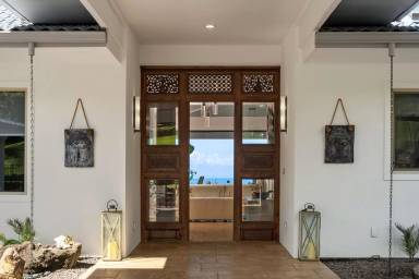 Main picture of 75-938 Hiona St