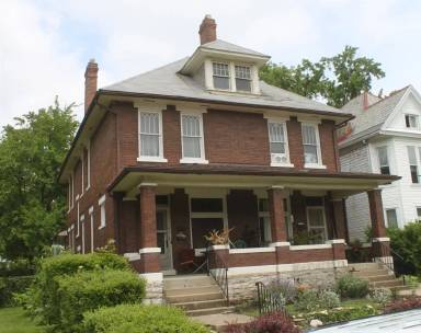 Main picture of 396 Wyandotte Ave