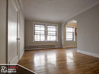 Main picture of Roscoe Apartments