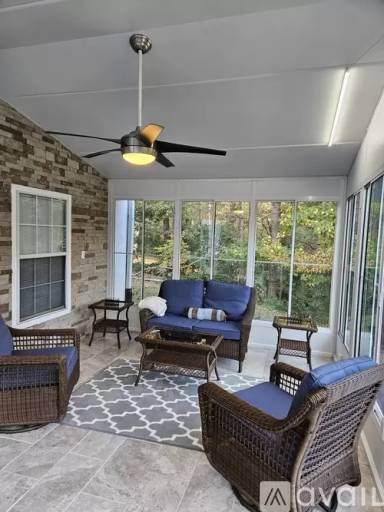 Main picture of 104 Tamara Ln