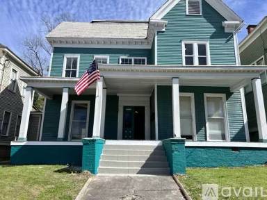 Main picture of 632 Arlington Pl