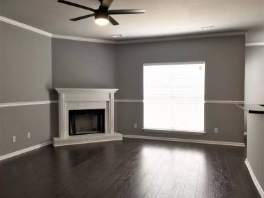Main picture of 101 Oldfield Ct