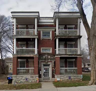 Main picture of 1222 Benton Blvd