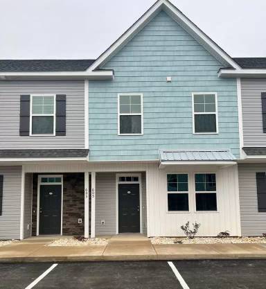 Main picture of 605 Windsurfing Ln