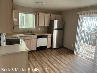 Main picture of 310 Kennel Ave
