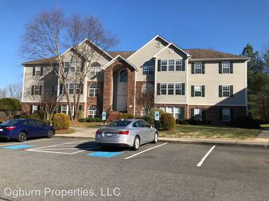 Main picture of 311 Scholastic Ct