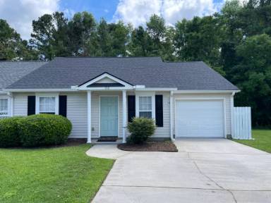 Main picture of 212 Reagan Dr