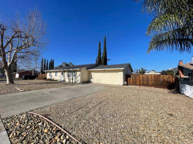 Main picture of 1181 Dainty Ave