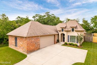 Main picture of 40012 Creek Bridge Ave