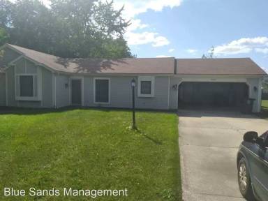 Main picture of 10801 W Rosewood Cir