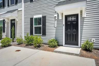 Main picture of 153 Nicklaus Dr
