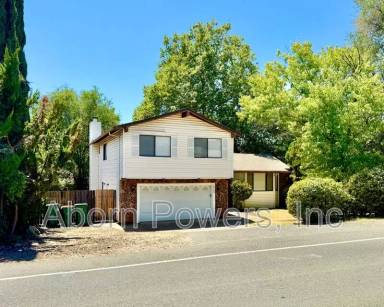 Main picture of 2700 Cambridge Rd