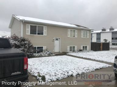 Main picture of 3218 Georgia Cir