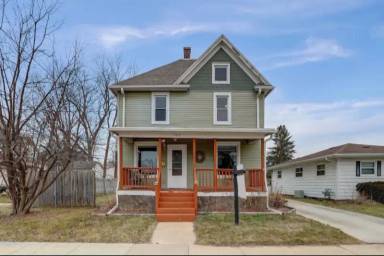 Main picture of 106 Vermont St