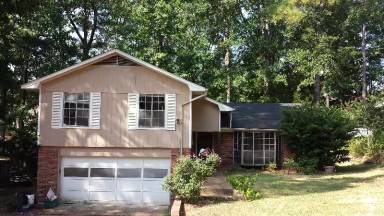 Main picture of 223 Dublin Ct