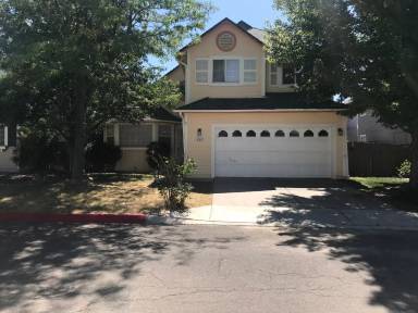Main picture of 486 Len Cir