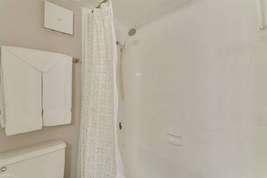 Main picture of 700 Garden Shadow Ln